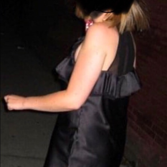 Silky black high neck top - from Aritzia - Picture 9 of 10